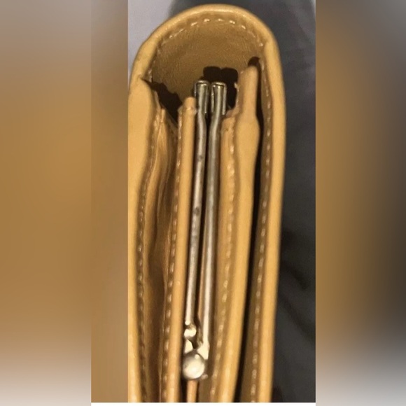 Celine Triomphe Wallet Womens Billfold Bi-fold Change Purse ID Holder Checkbook - Picture 14 of 16